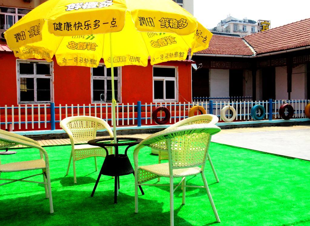 25°C Four Season Youth Hostel Qingdao Buitenkant foto